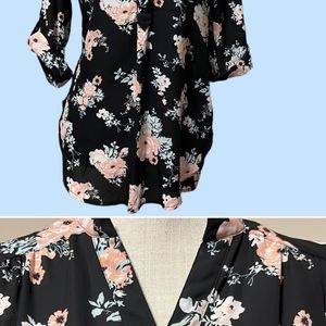 Justify blouse , pullover, black with pink florals, small